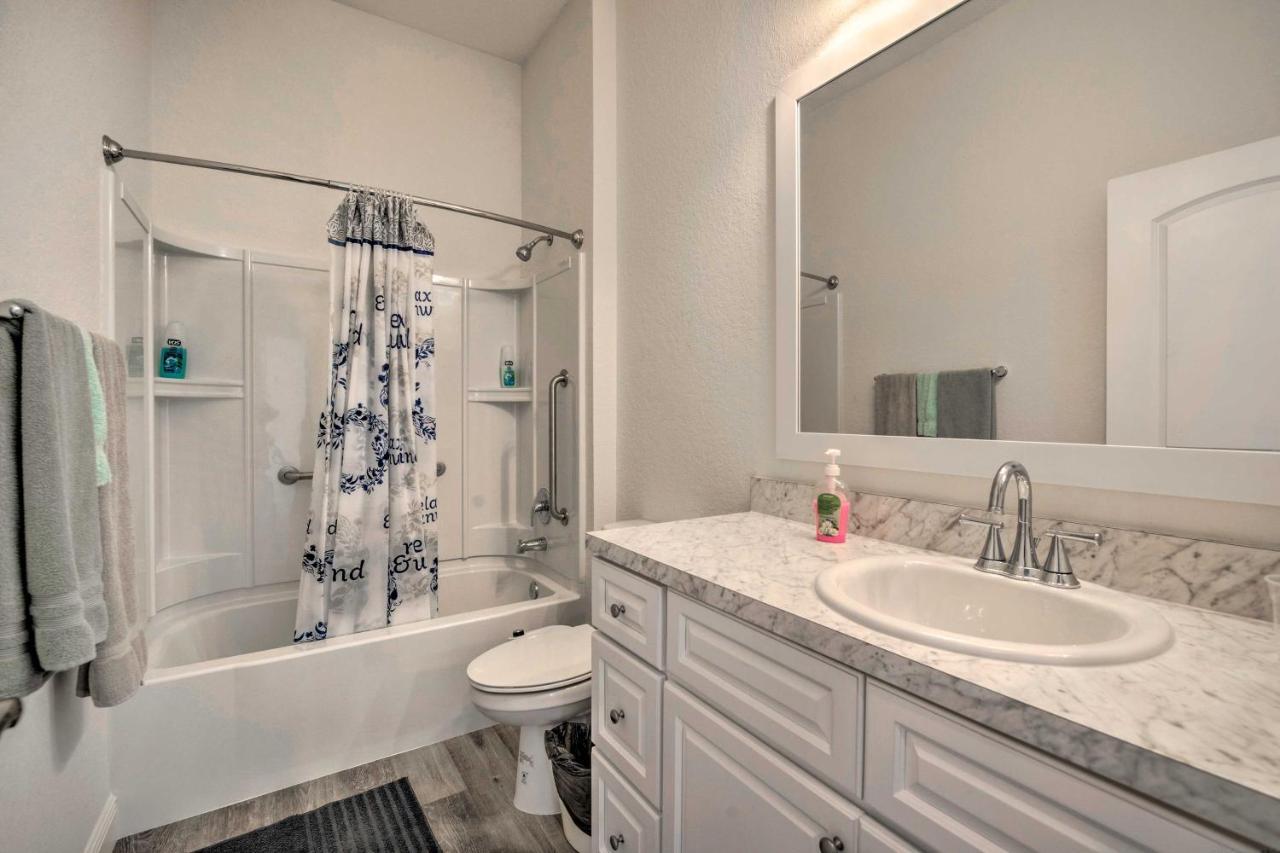 Sleek Tavares Condo 3 Miles To Downtown מראה חיצוני תמונה